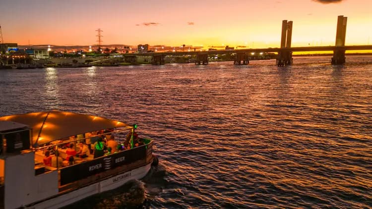 Catamarã no Rio São Francisco entre Petrolina e Juazeiro